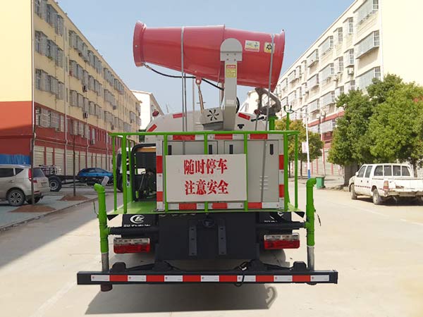 程力威牌CLW5030GPSK6型綠化噴灑車(chē)